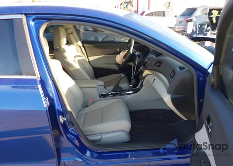 2016 Acura Ilx 2.4L/Acurawatch Plus Package z USA, uszkodzony, nr VIN 19UDE2F36GA021781